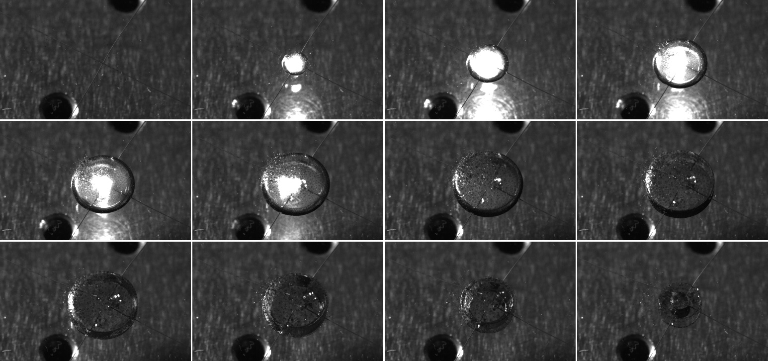 Dynamics of a spark-induced cylindrical cavitation bubble between two plates.